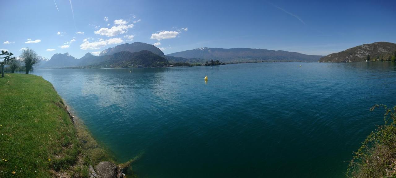 A La Campagne Au Bout Du D'annecy Apartment